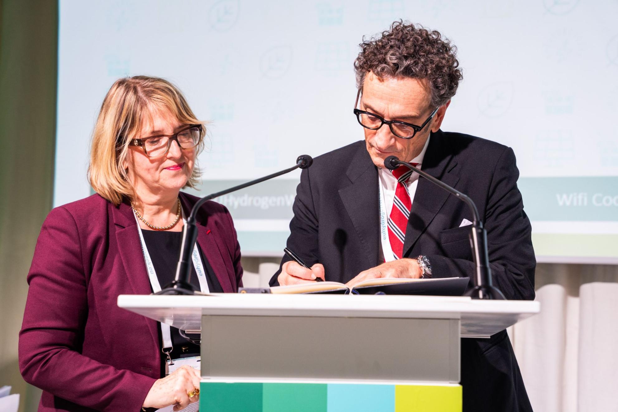 Strengthening hydrogen valleys Clean Hydrogen Partnership expands regional cooperation